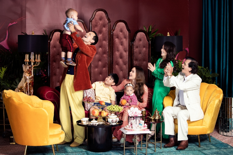 Cả gia đình Hồ Ngọc Hà chụp ảnh phong cách ‘Penthouse’ sặc ‘mùi’ thượng lưu’ mừng Lisa và Leon tròn 1 tuổi - Ảnh 5